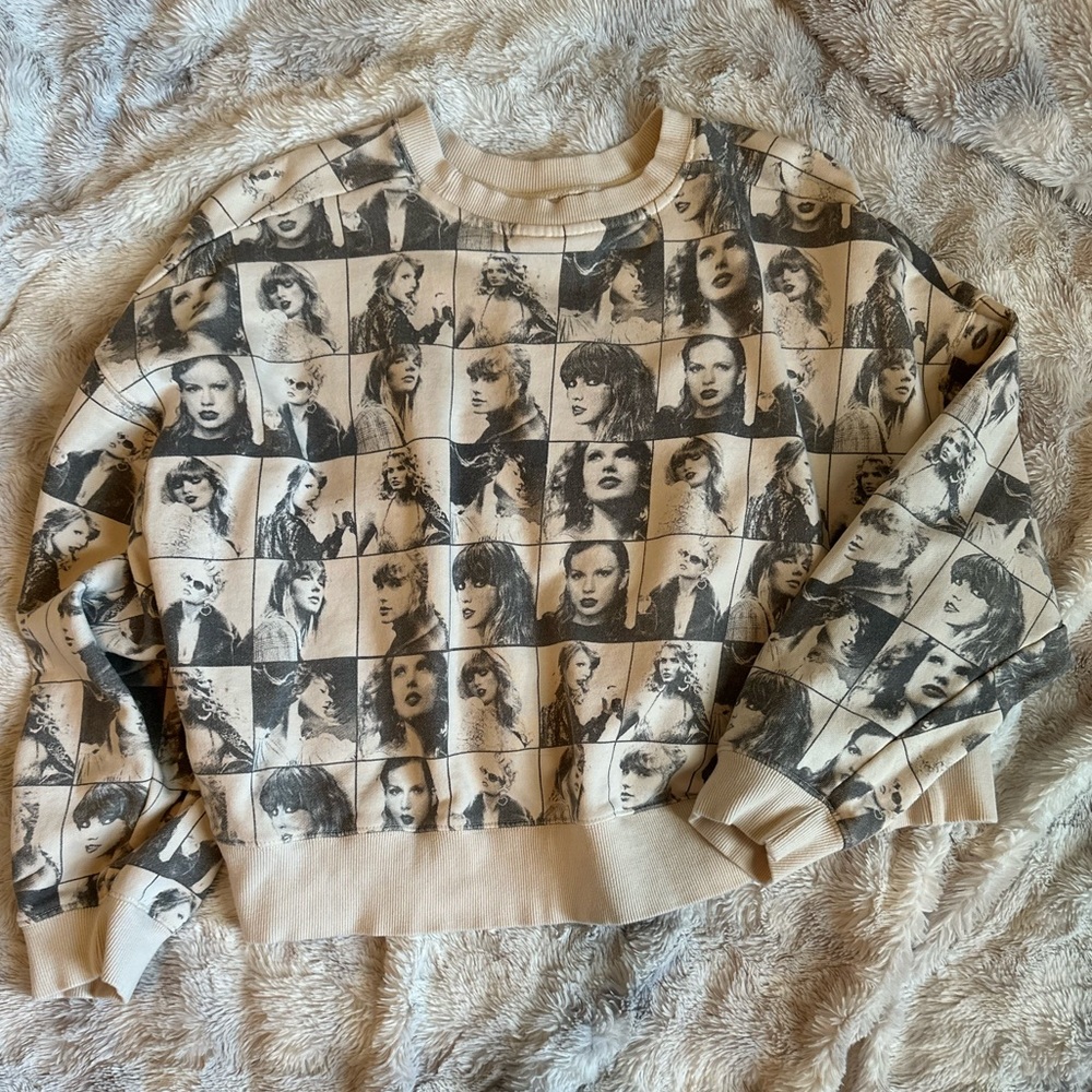 Taylor Swift Midnights cropped sweater in beige